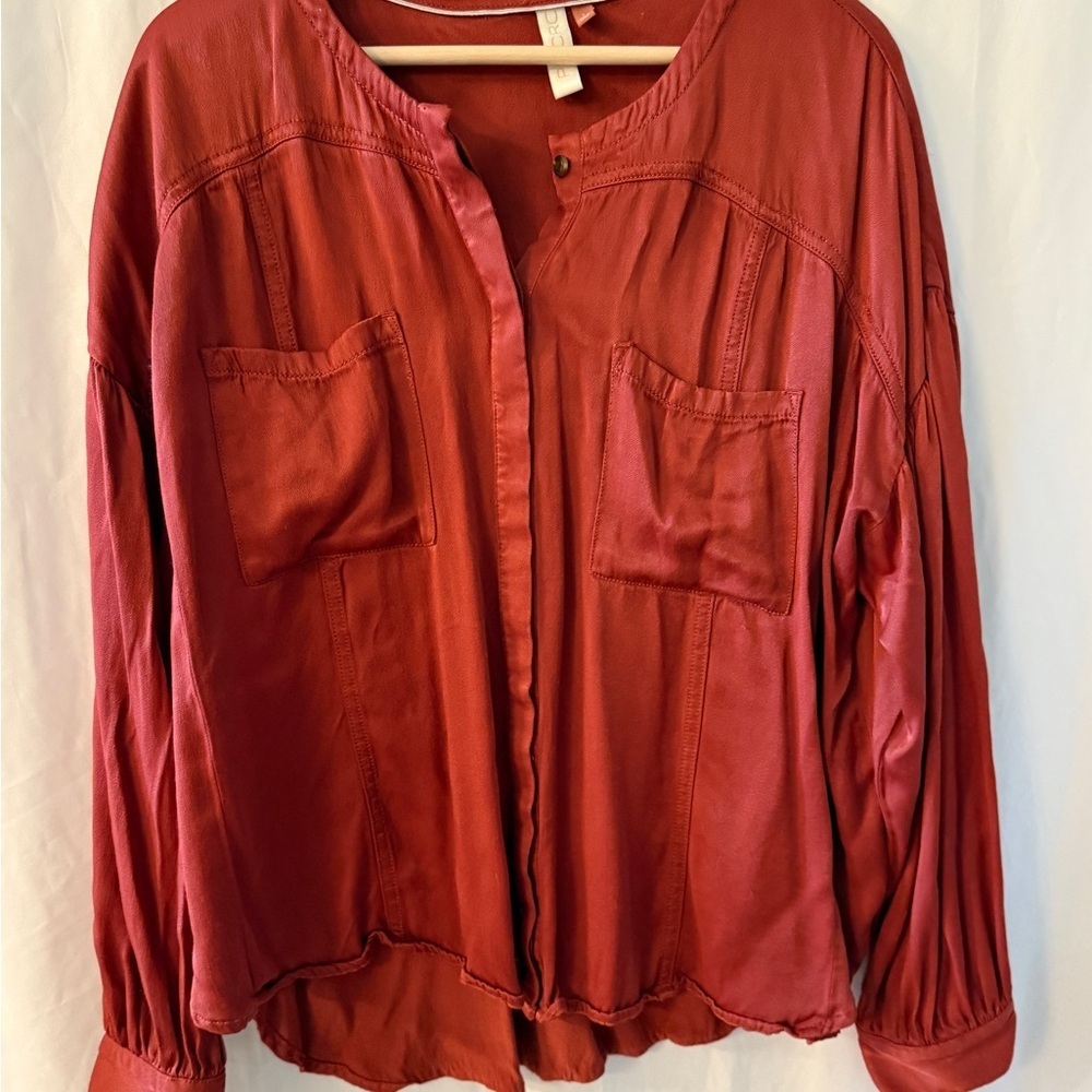 Anthropologie Pilcro Deep Red/Rust satin Blouse with Pockets - Picture 4 of 11
